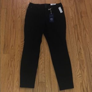 Black skinny jeans - new with tags!